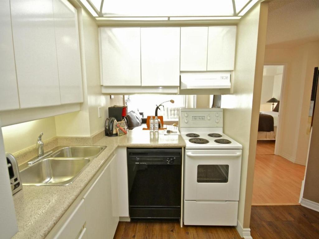 Glen Grove - Conservatory Tower Toronto Habitación foto